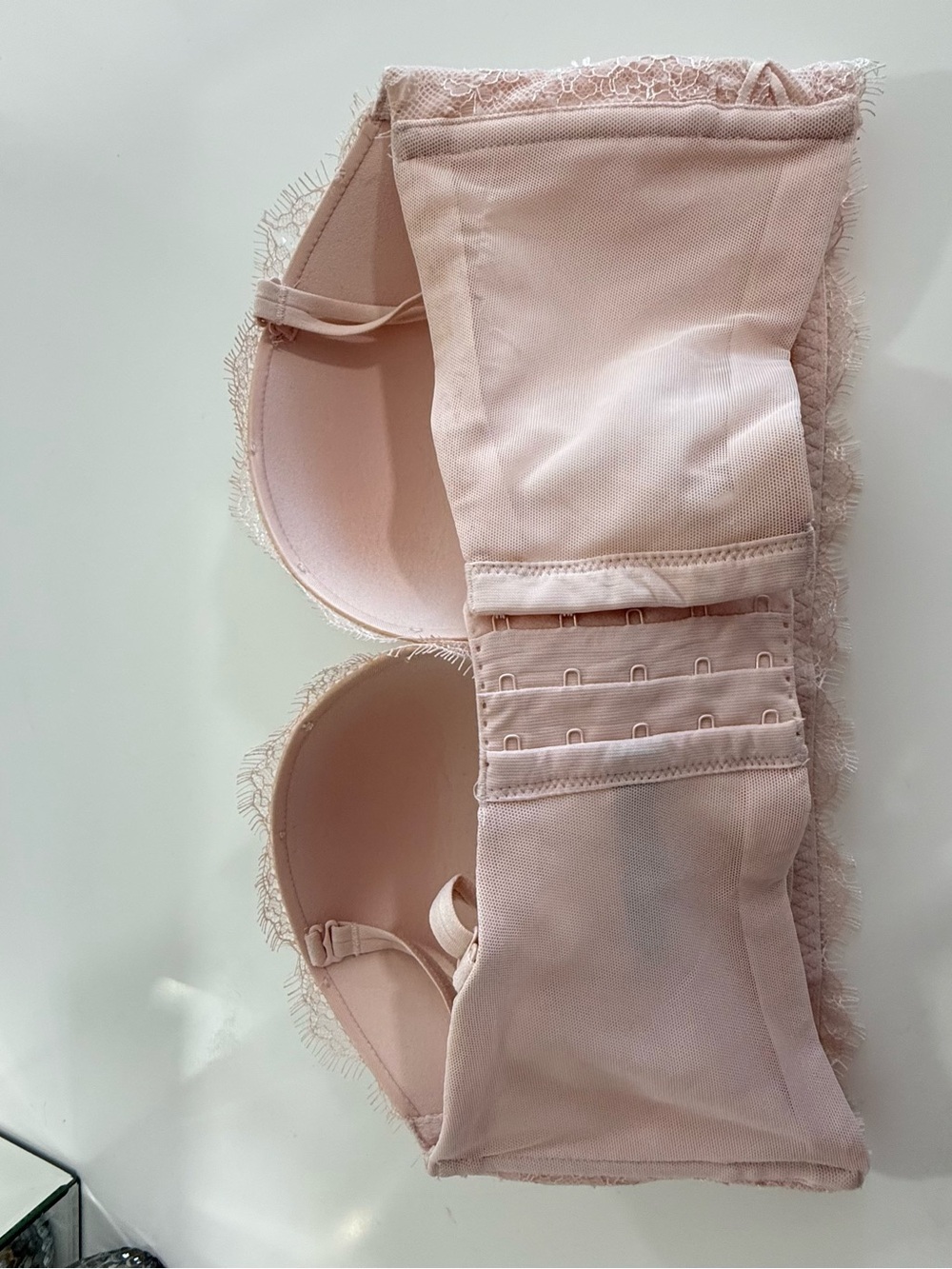 Victoria's Secret Lace Bustier Bra in Blush Pink - Picture 2 of 3